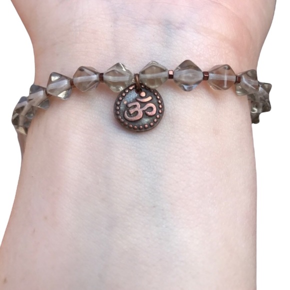 Om beaded stretch Bracelet - Picture 6 of 6